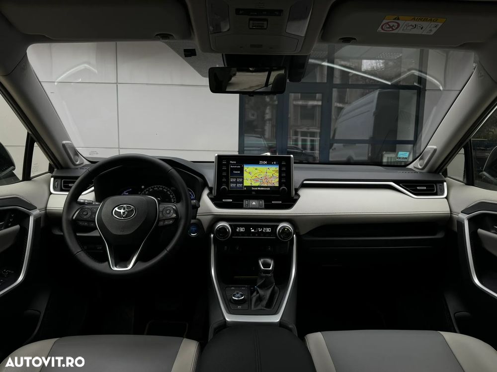 Toyota RAV4 2.5 4x4 Lounge - 15