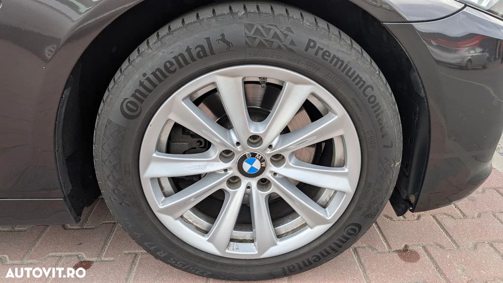 BMW Seria 5 520d AT - 13
