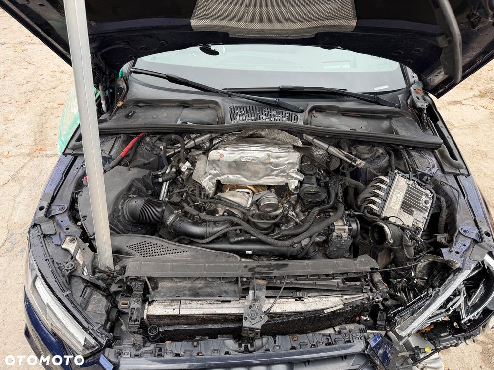 Audi S4 Avant - 33