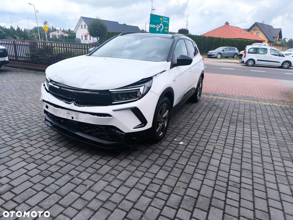 Opel Grandland 1.2 DI Automatik GS Line - 19