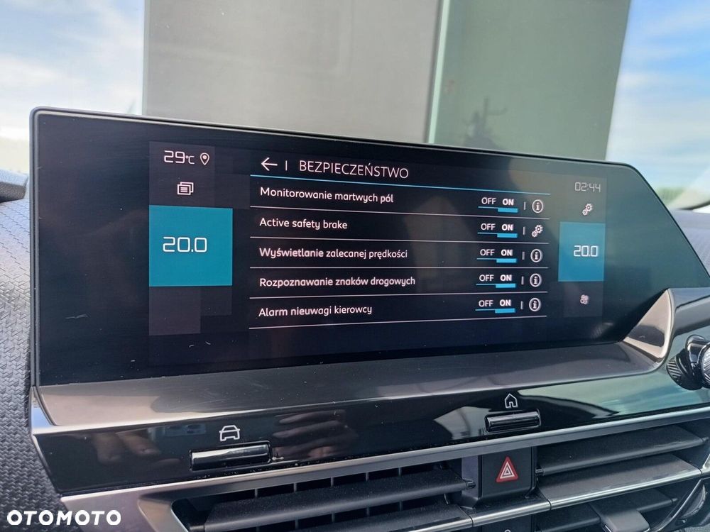Citroën C4 1.2 PureTech Shine S&S - 36
