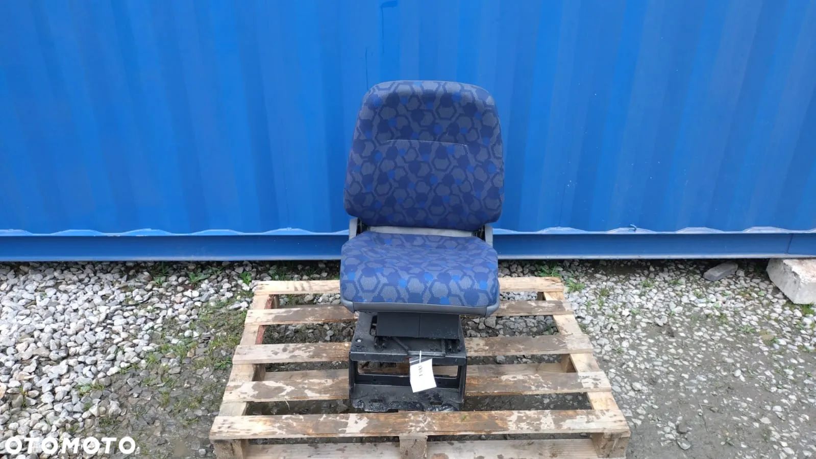 FOTEL PASAŻERA POJEDYNCZY EUROPA MERCEDES ATEGO 814 817 NO GF1/083 - 1