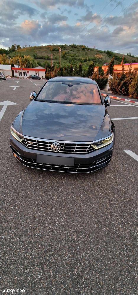 Volkswagen Passat - 11