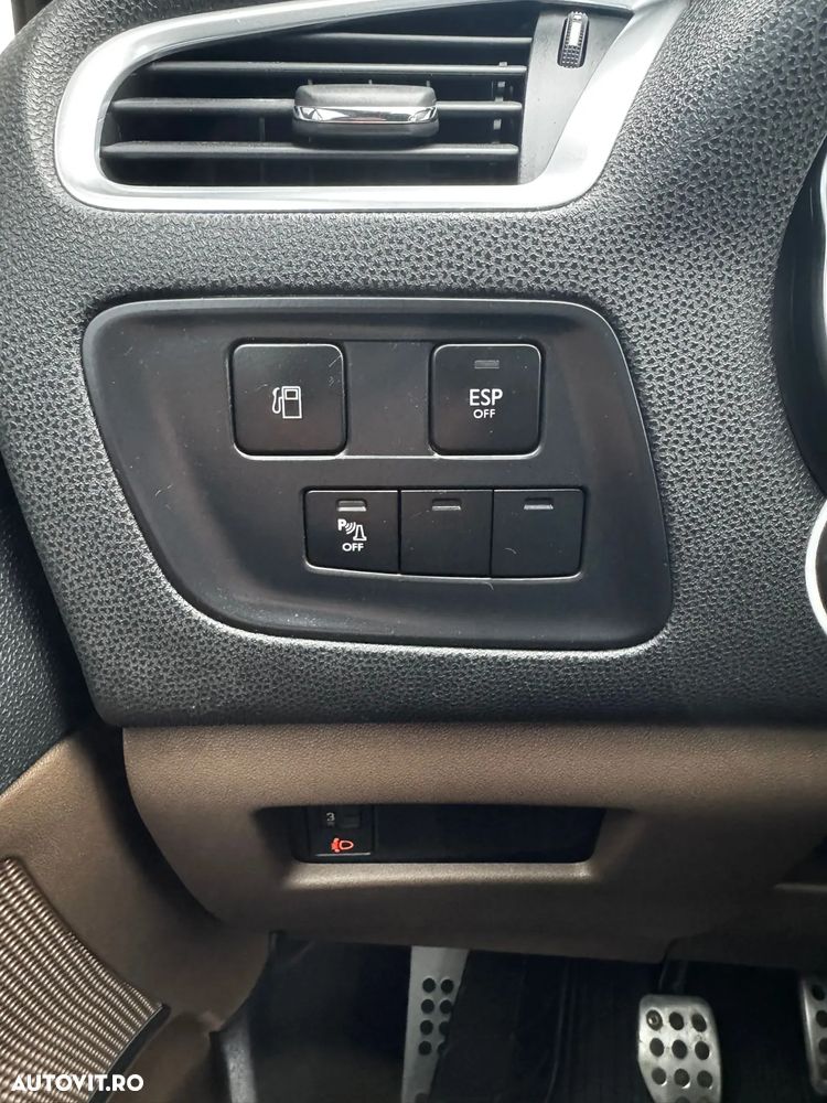 Citroën DS4 ver-hdi-110-chic - 36