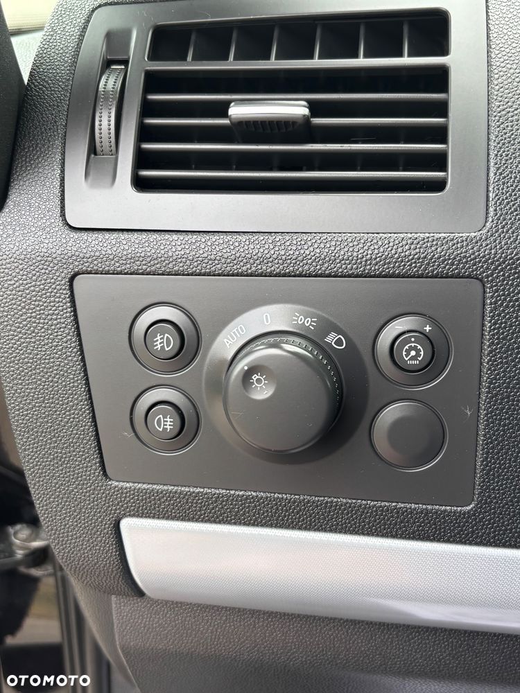Opel Zafira 1.8 Easytronic Family Plus - 16