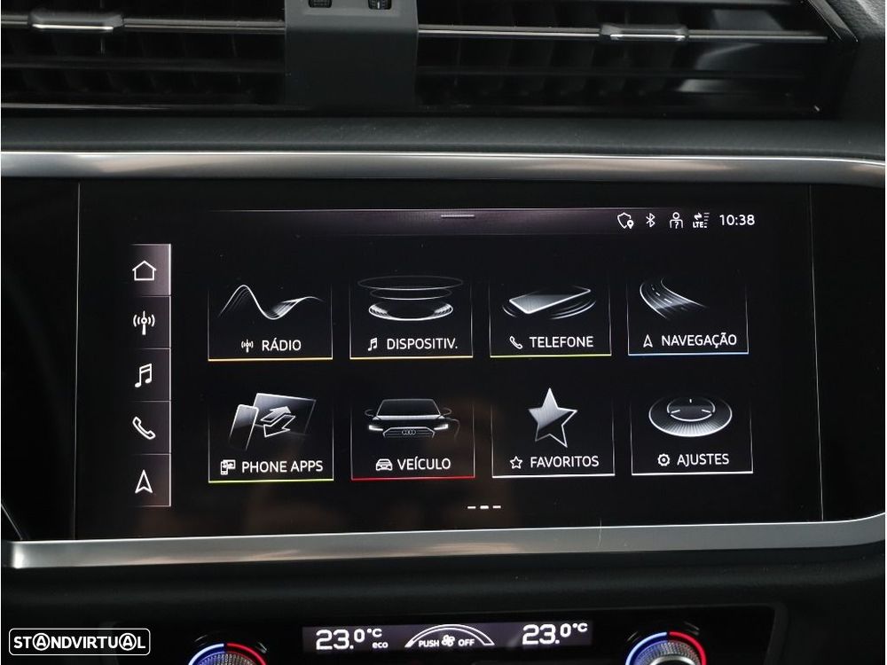 Audi Q3 - 30