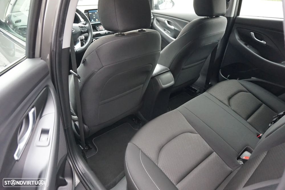 Hyundai i30 1.6 CRDI STyle - 16