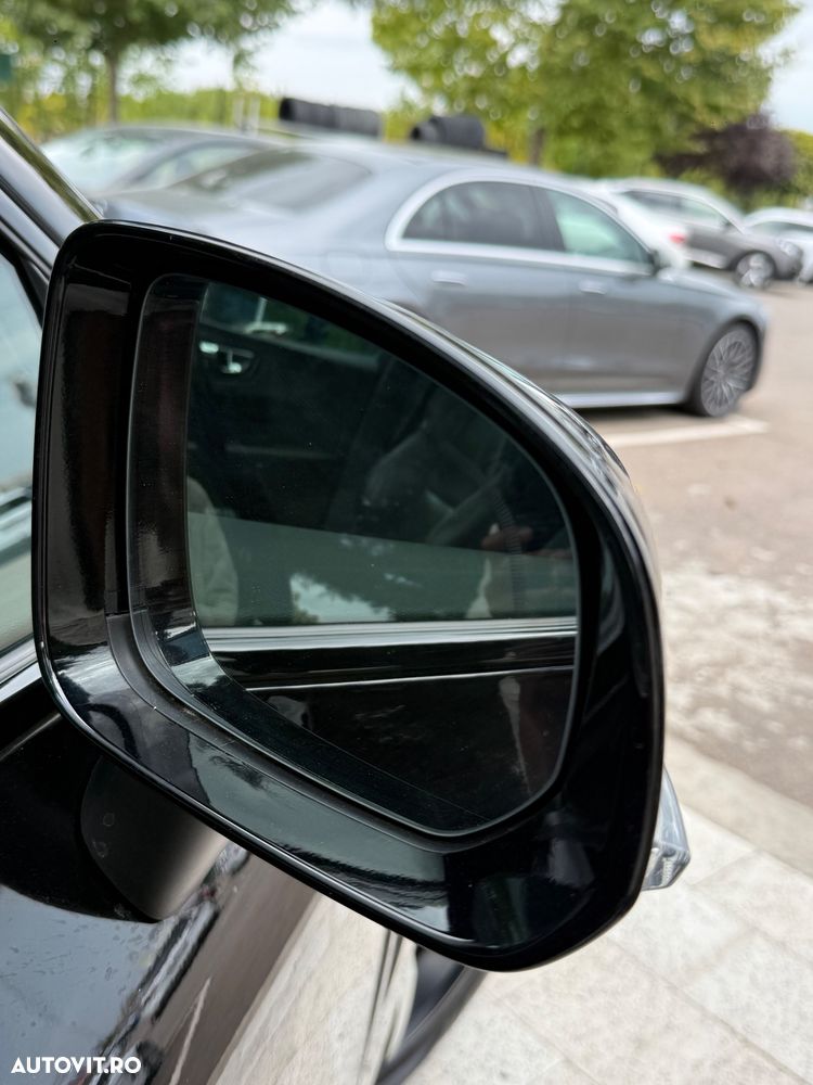 Volvo XC 60 D4 R-Design - 40