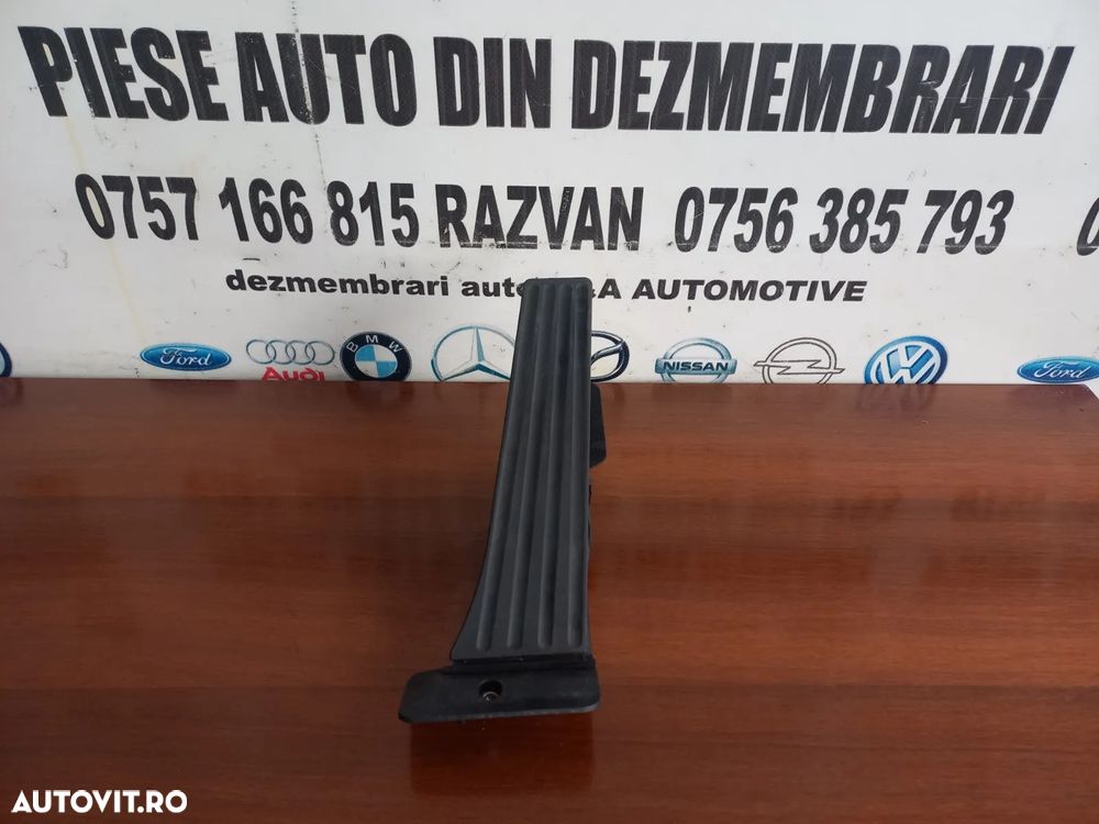 Pedala Acceleratie Bmw F20 F21 F22 F30 F31 F32 F34 F36  Cod  - Dezmembrari Arad - 2