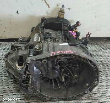 SKRZYNIA BIEGÓW TRAFIC VIVARO PRIMASTAR 1.9 6B - 5