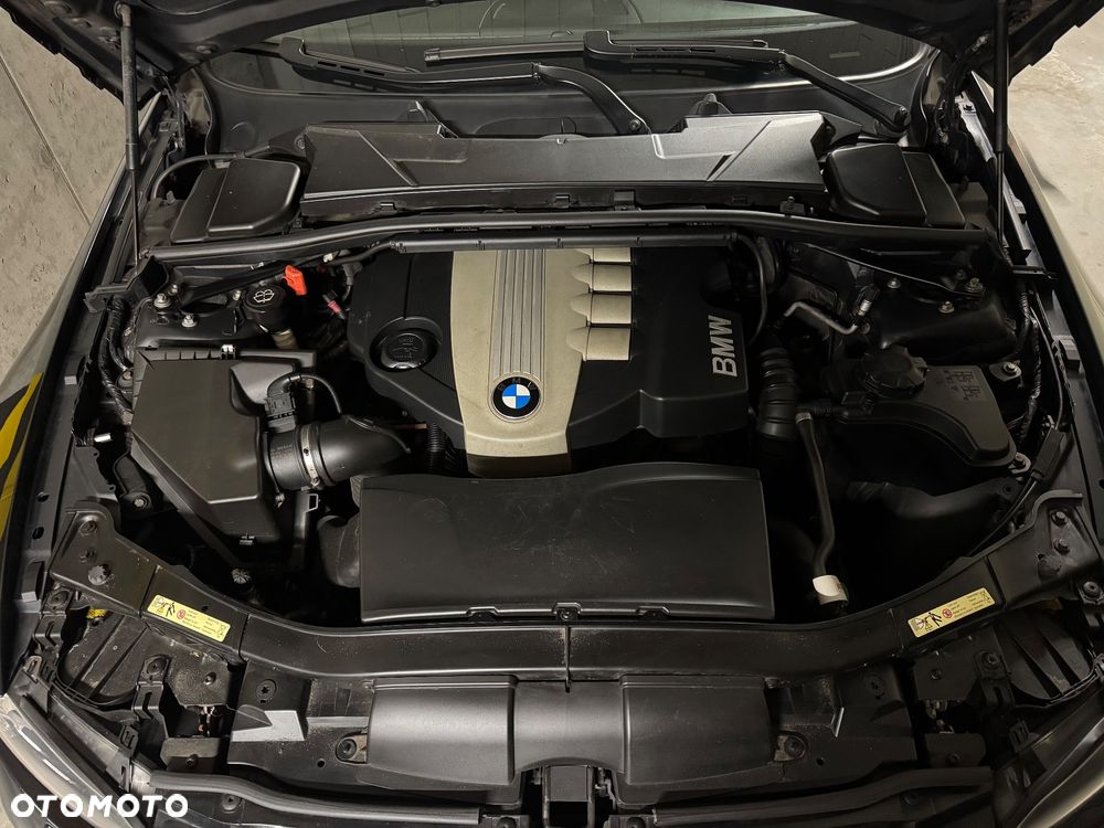 BMW Seria 3 320d - 11