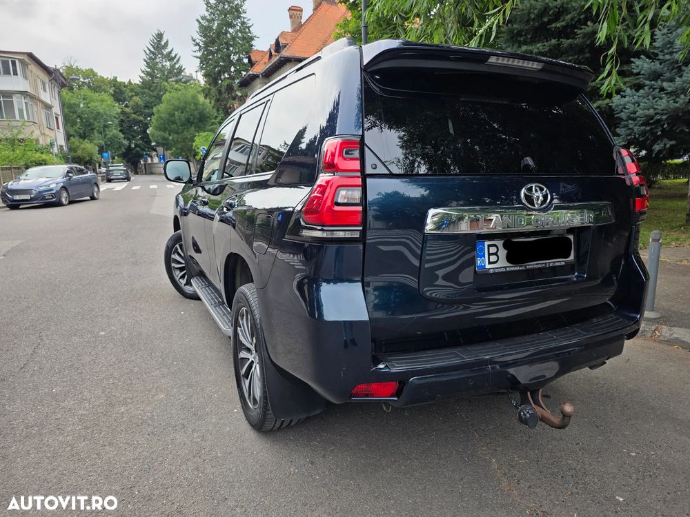 Toyota Land Cruiser 2.8l Turbo D-4D Aut. Luxury - 3