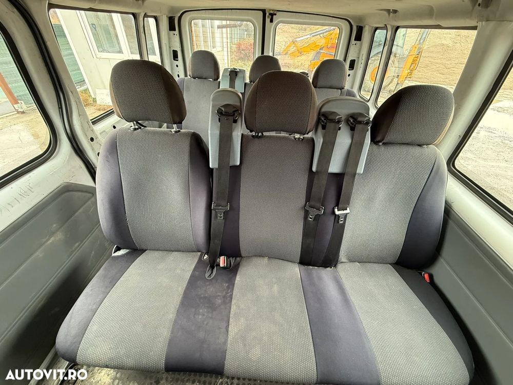 Ford Transit - 11
