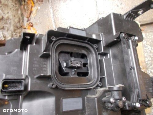 CITROEN C5 C-5 AIRCROSS LIFT FULL LED PRAWY ORYGINAŁ - 12