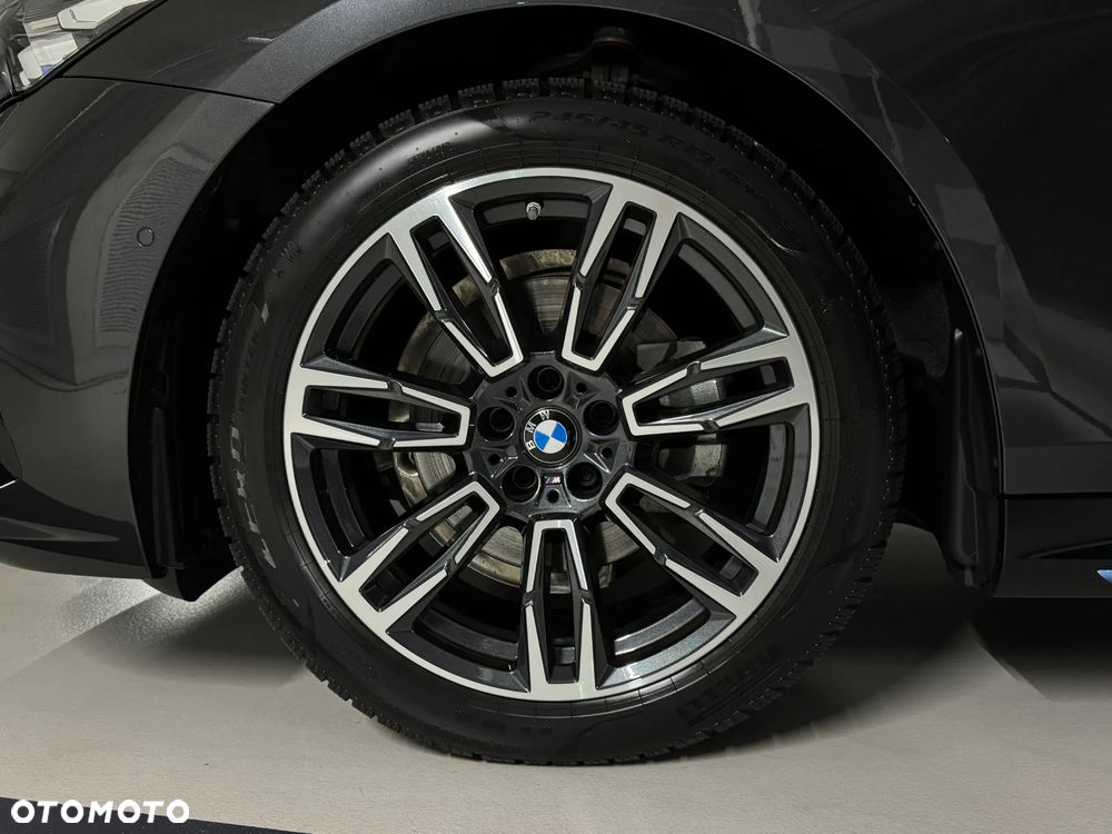 BMW Seria 5 520d xDrive mHEV M Sport - 4
