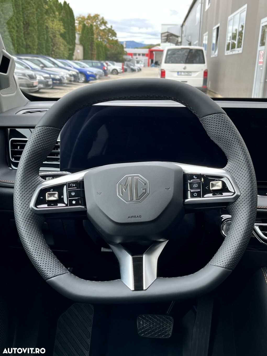 MG HS 1.5 T-GDi 7DCT Exclusive - 14