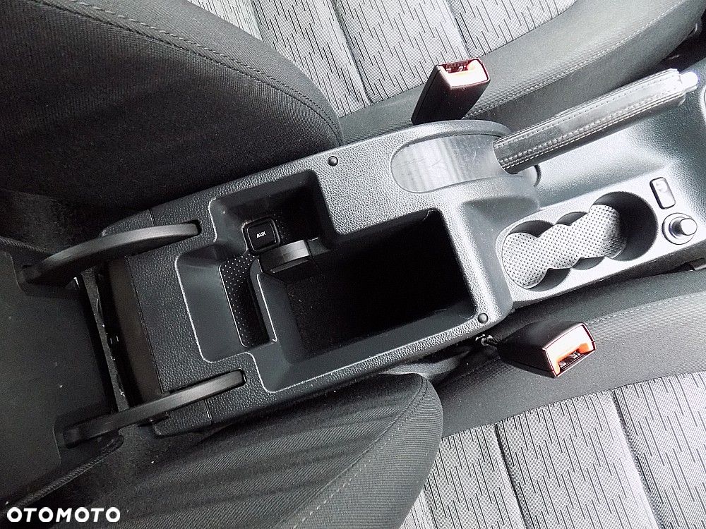 Skoda Octavia 1.6 TDI DPF Fun - 14