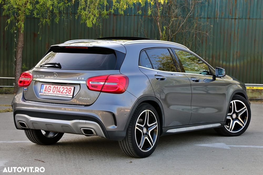 Mercedes-Benz GLA 220 CDI 4MATIC 7G-DCT AMG Line - 9