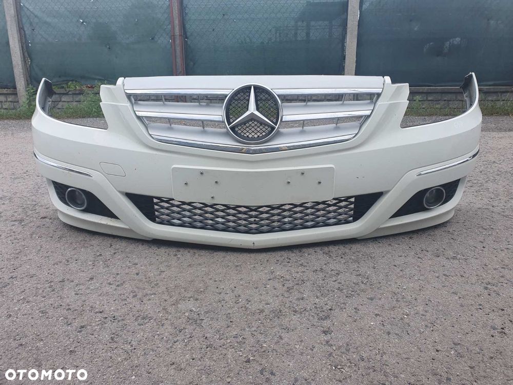ZDERZAK PRZÓD MERCEDES B-KLASA W245 KOD LAKIERU 650
