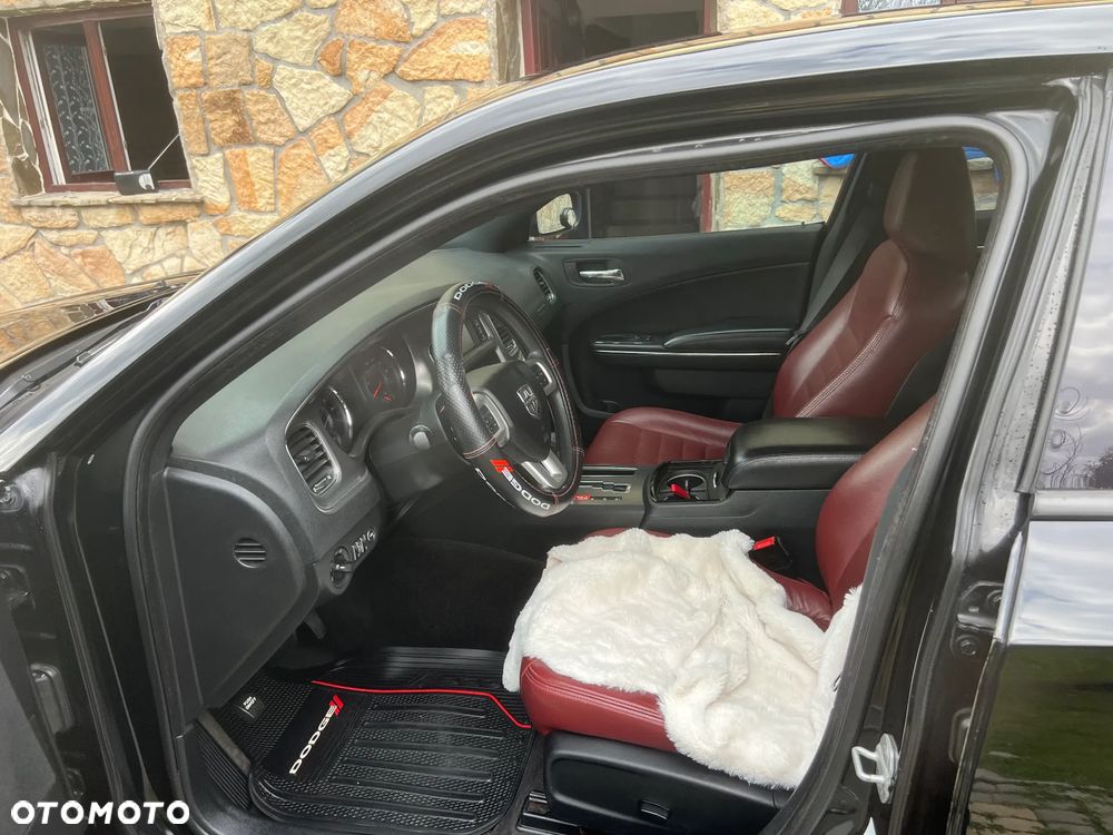 Dodge Charger 3.5 V6 Base - 5