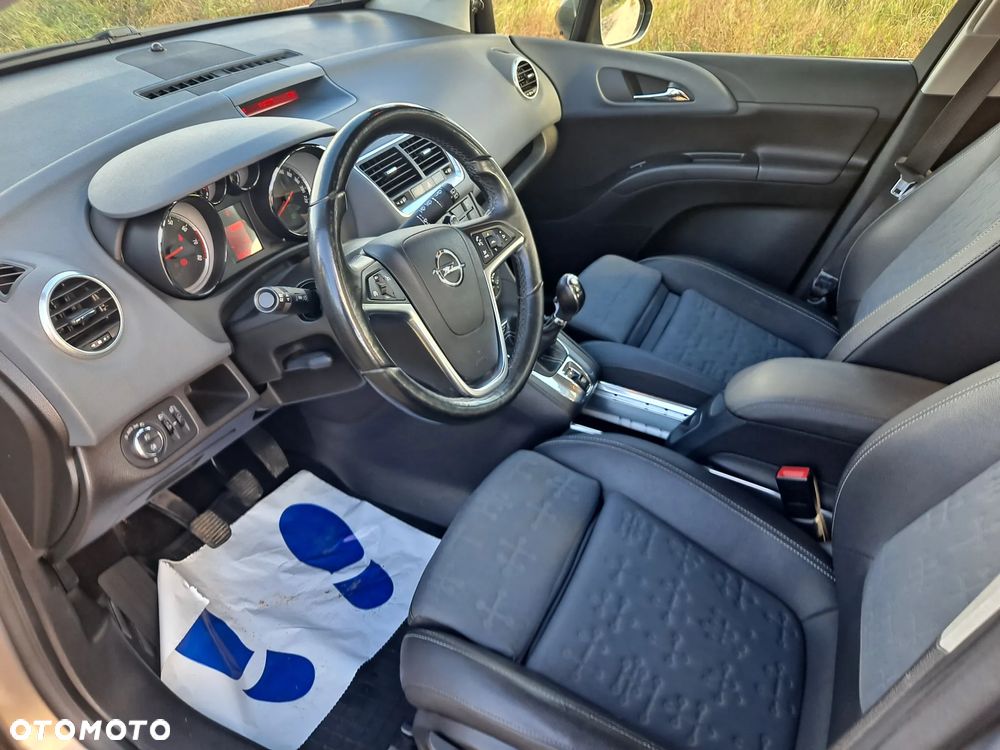 Opel Meriva 1.4 T Cosmo - 10