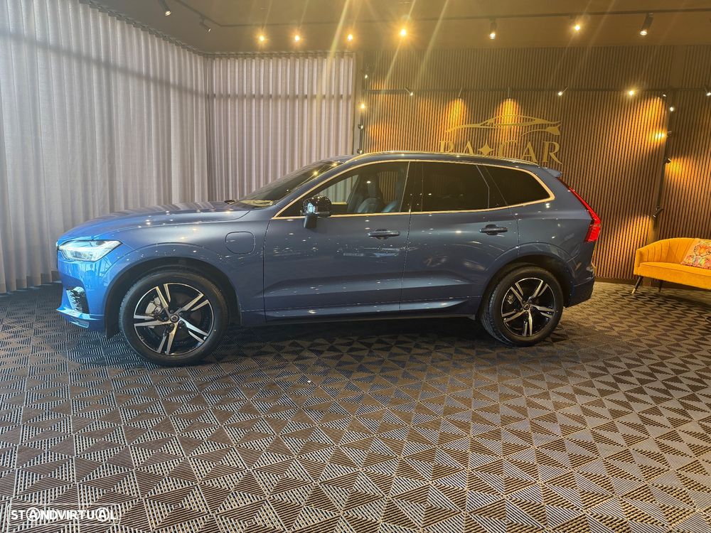 Volvo XC 60 2.0 T8 PHEV R-Design AWD - 4