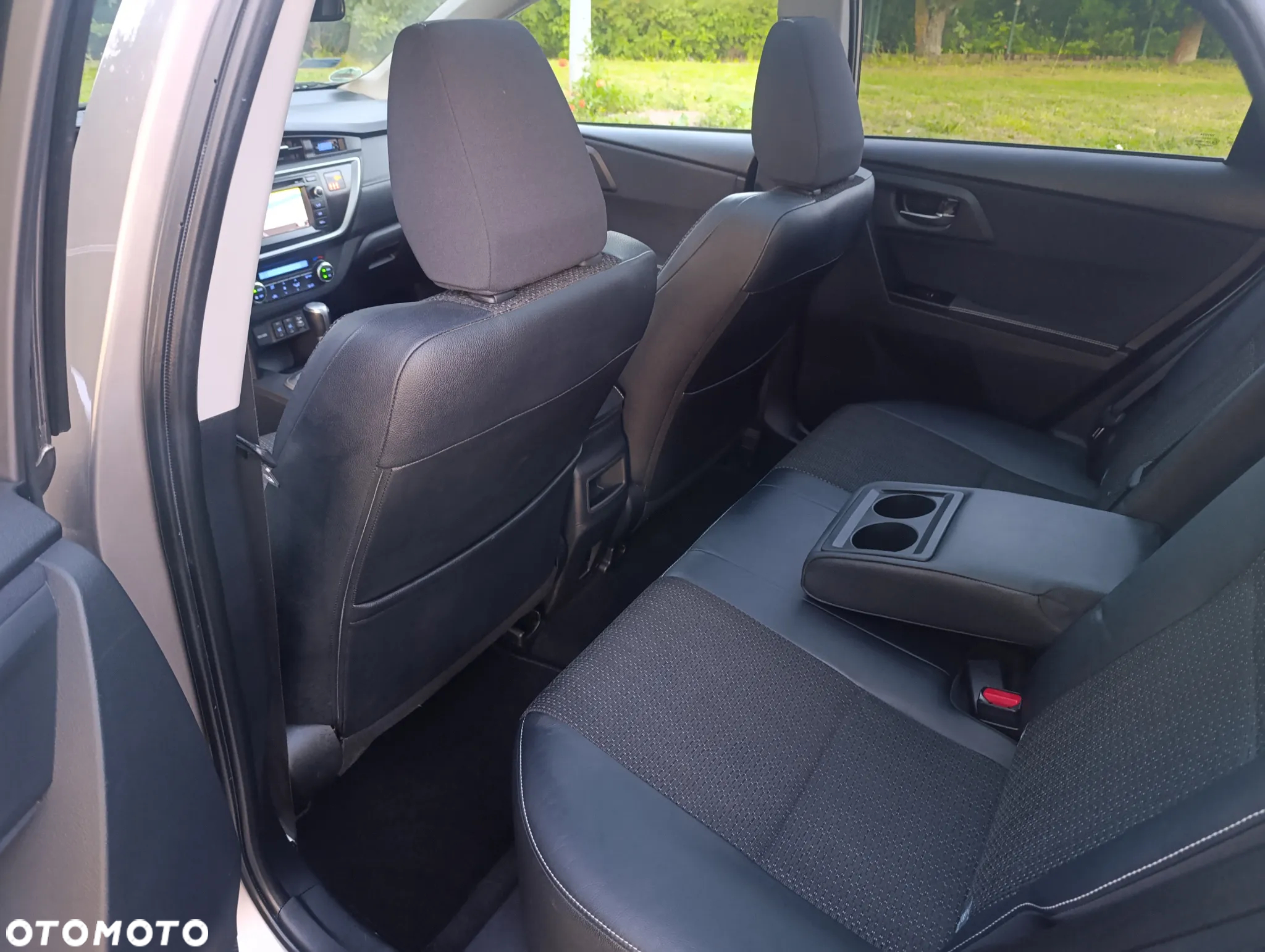 Toyota Auris 1.6 Valvematic Multidrive S Executive - 20