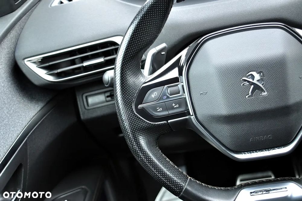 Peugeot 3008 1.2 PureTech GPF Allure S&S EAT8 - 36