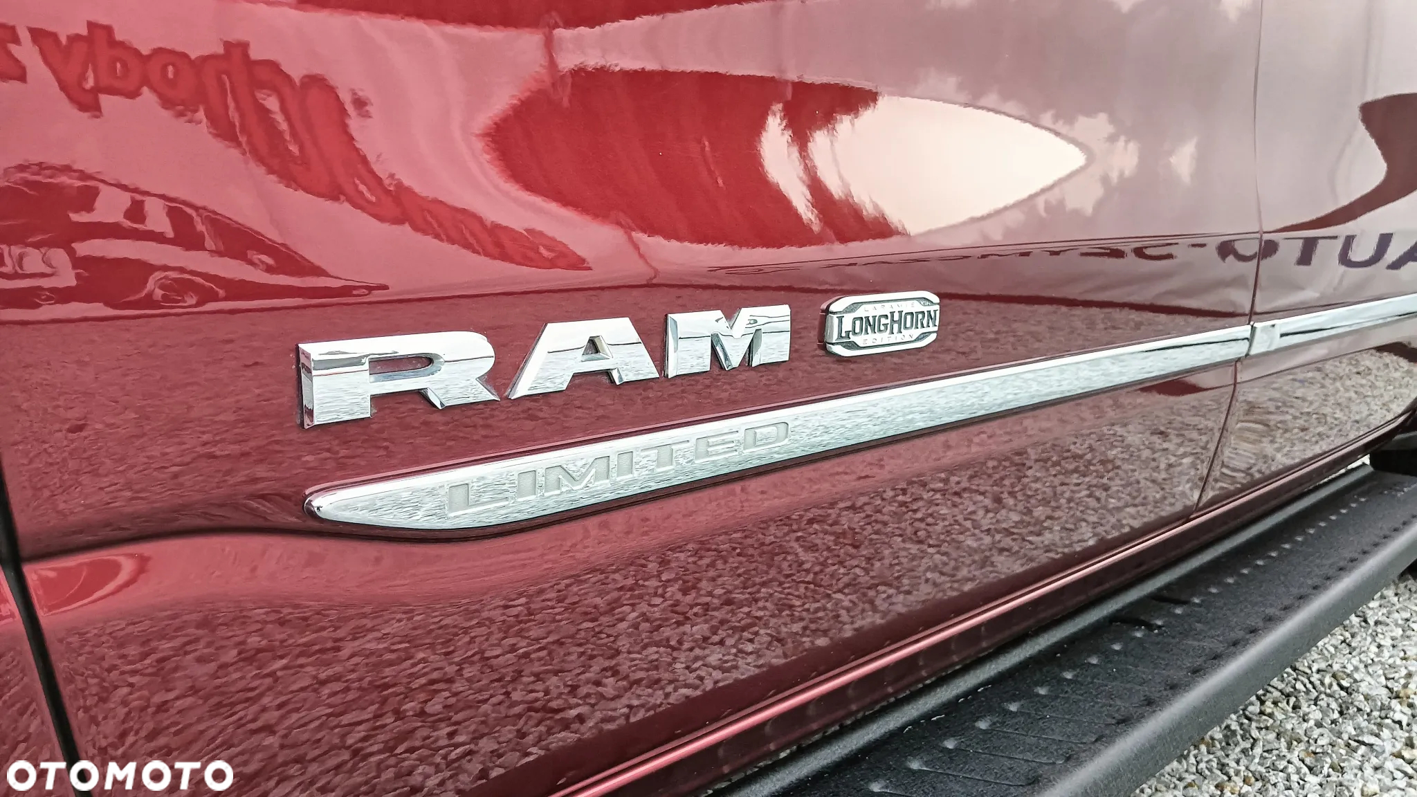 Dodge RAM 1500 5.7 4x4 - 12