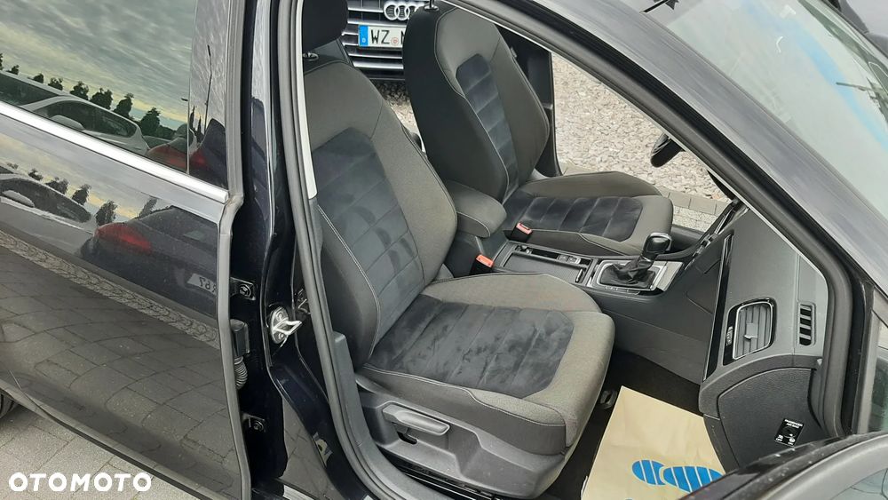 Volkswagen Golf 2.0 TDI DSG Join - 15