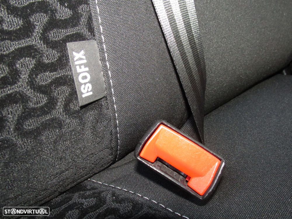 Citroën C3 1.4 HDi Exclusive Airdream - 32