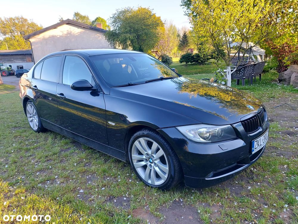 BMW Seria 3 320i - 7