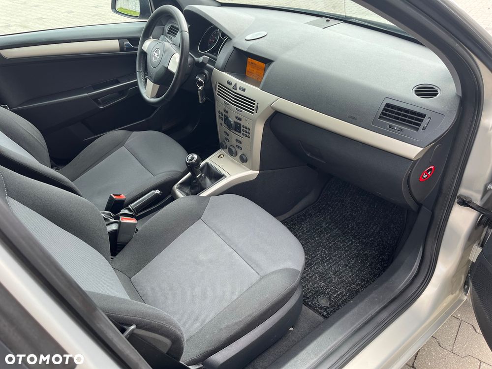 Opel Astra 1.8 Selection - 8