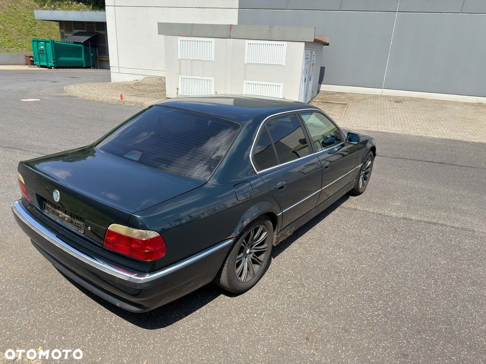 BMW Seria 7 - 4