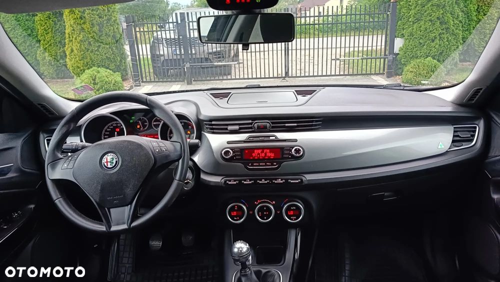 Alfa Romeo Giulietta - 7