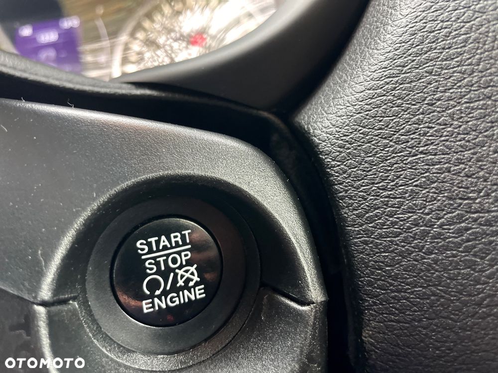 Jeep Renegade - 26