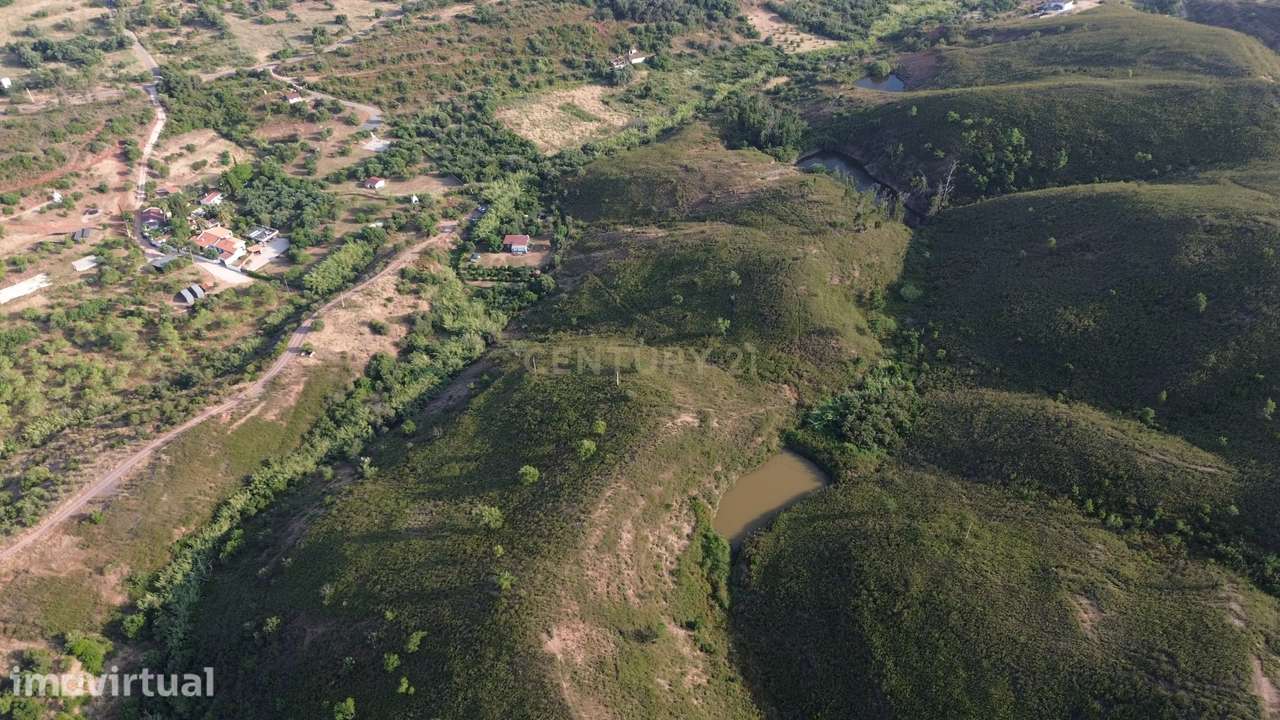 Terreno rústico com 43.600 m² – Sítio do Seixal, São Bartolomeu de Mes - Grande imagem: 5/5