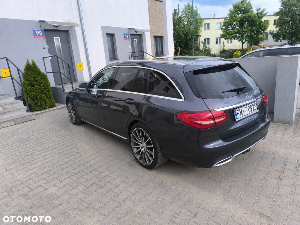 Mercedes-Benz Klasa C 220 CDI BlueEff Edition Elegance - 3