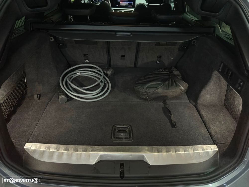 BMW 320 - 18