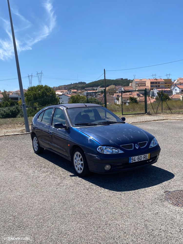 Renault Mégane 1.4 16V RXE - 3