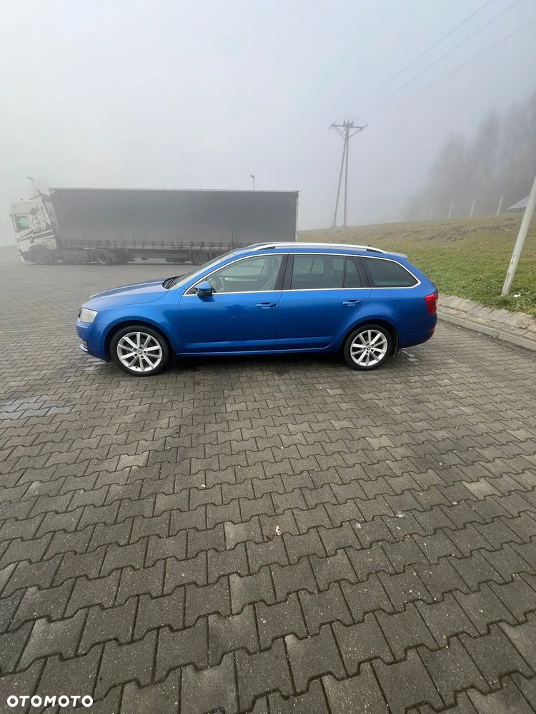 Skoda Octavia 1.6 TDI 4x4 Ambition - 2