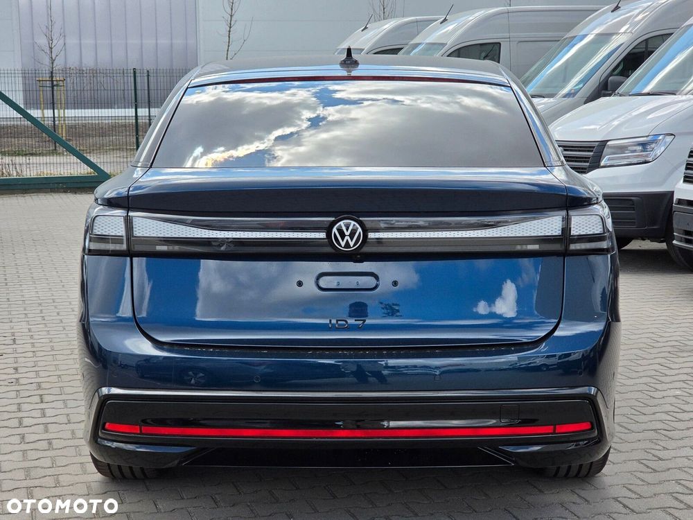 Volkswagen ID.7 77kWh Plus - 9