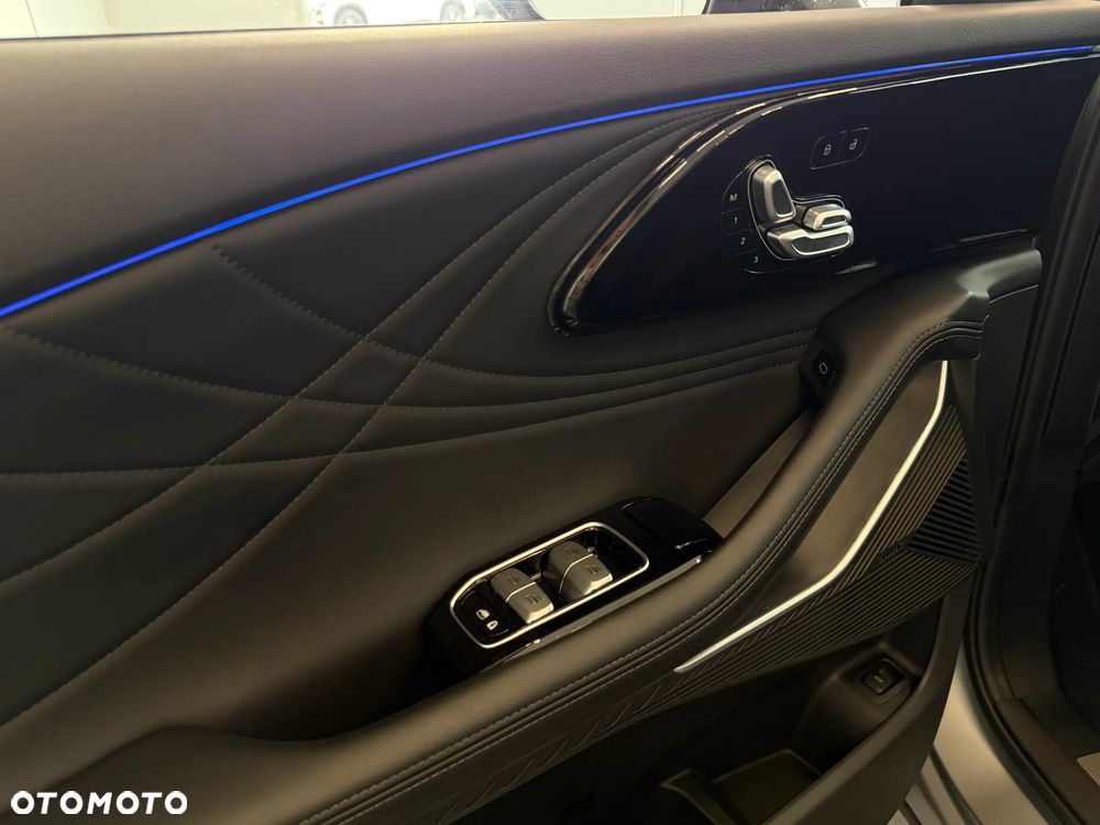 Omoda 9 1.5 Super Hybrid Exclusive AWD - 18