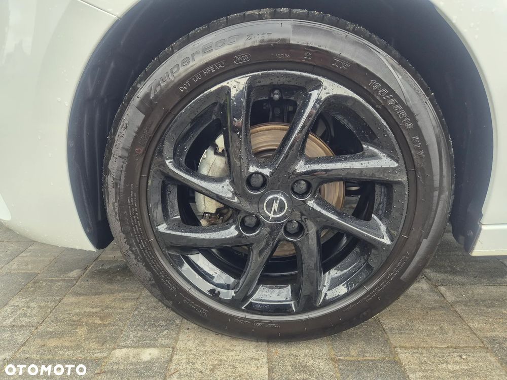 Opel Corsa 1.2 Start/Stop Elegance - 31