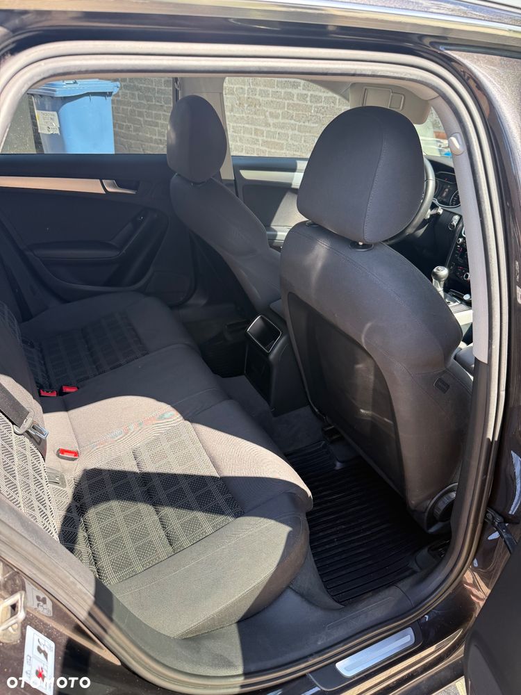 Audi A4 Avant 2.0 TDI - 25