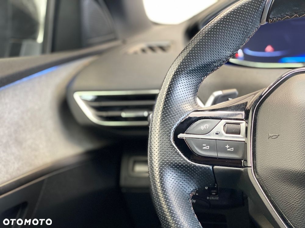 Peugeot 3008 2.0 BlueHDi GT S&S EAT8 - 24