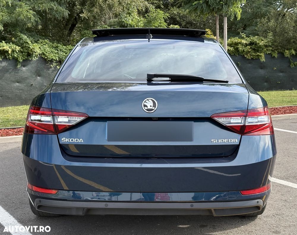 Skoda Superb 2.0 TDI DSG Style - 13