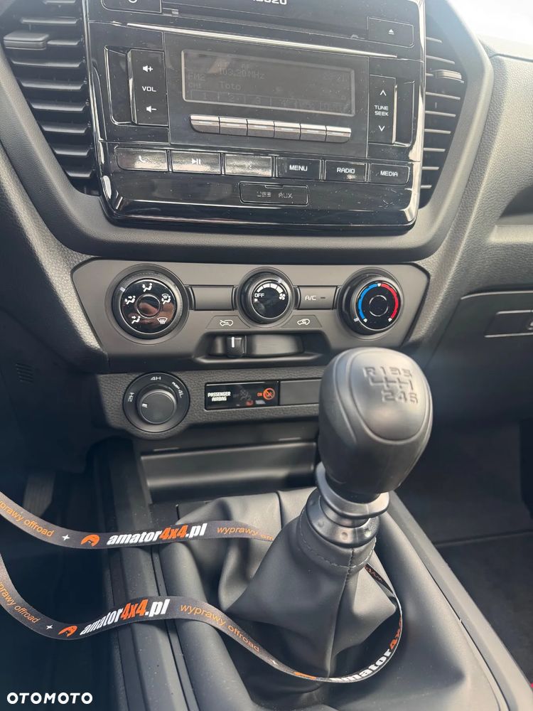 Isuzu D-Max 1.9 SC L - 9