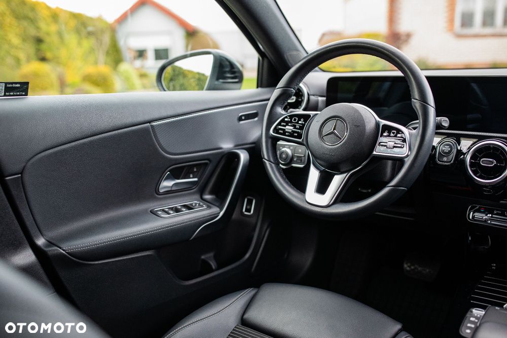 Mercedes-Benz Klasa A 200 7G-DCT - 18