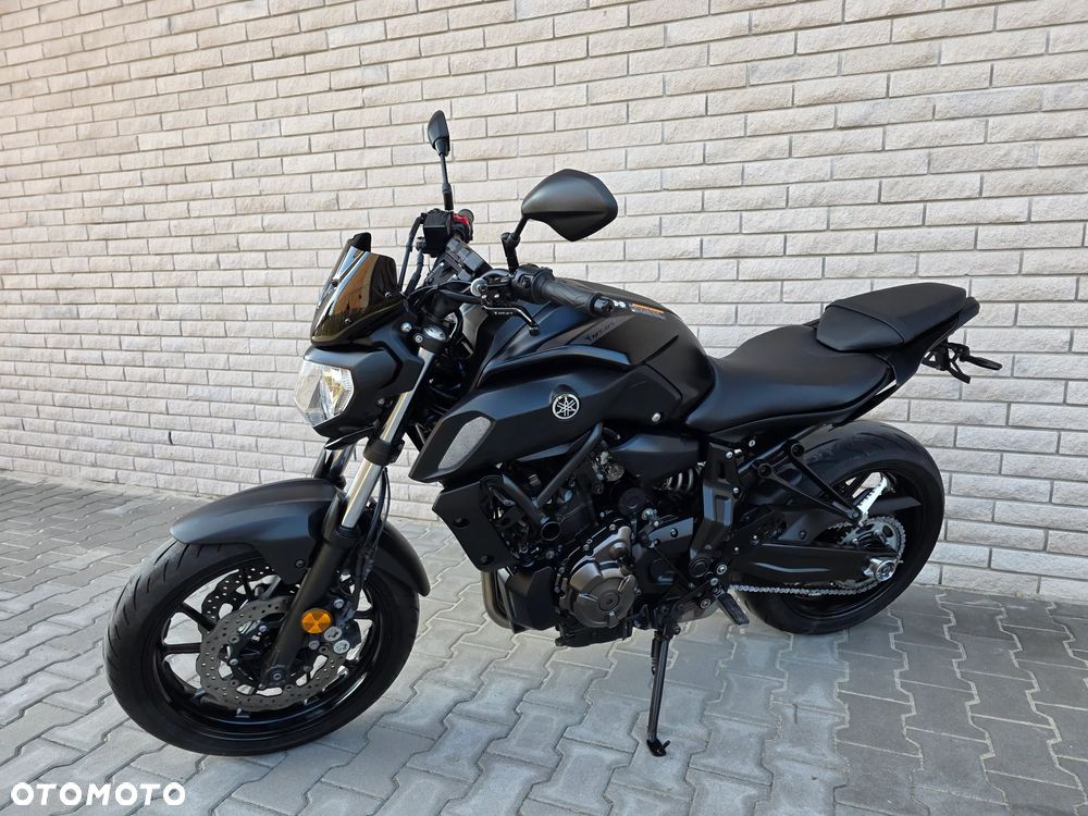Yamaha MT - 3